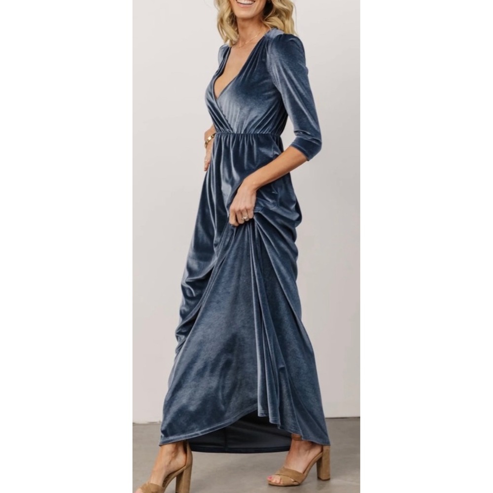 WB4 BALTIC BORN Blue Velvet Sophia Maxi Dress Small Stretch Surplice V-neck